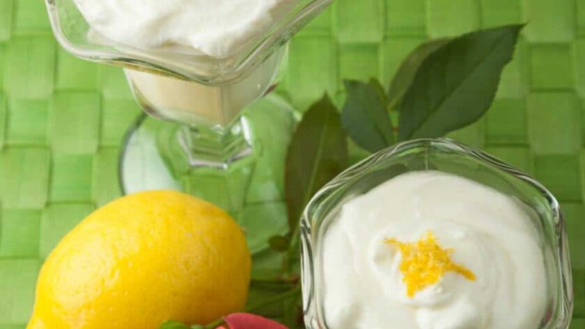 easy Mary Berry Lemon Syllabub recipe