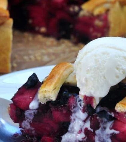 Mary Berry Blackberry and Apple Pie