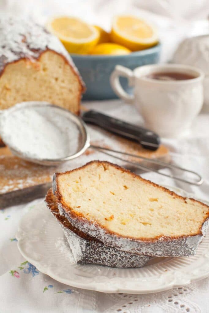 Mary Berry Lemon Yoghurt Cake
