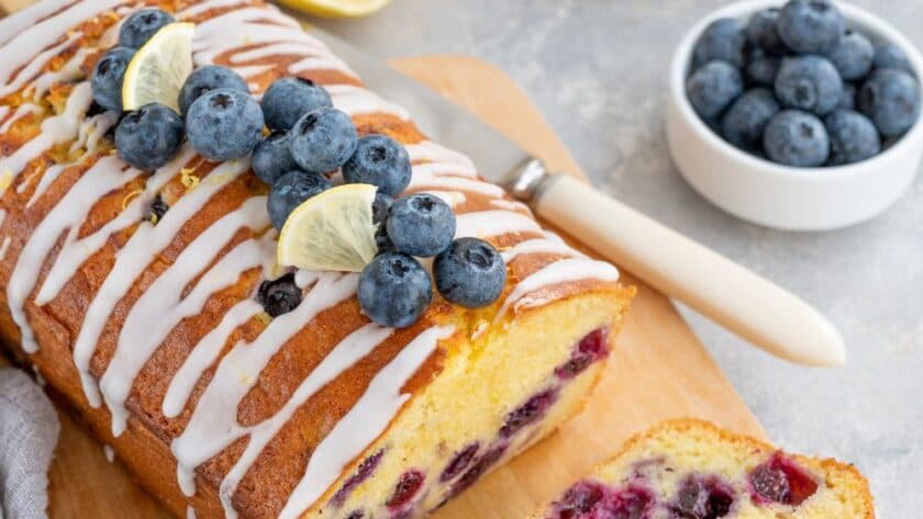 Mary Berry Lemon and Blueberry Cake