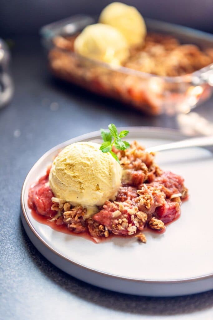 Mary Berry Rhubarb Crumble recipe