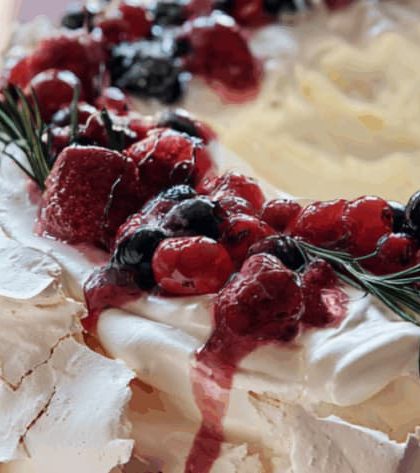 Mary Berry Cranachan Pavlova recipe