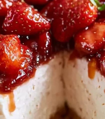 Mary Berry No-Bake Strawberry Cheesecake