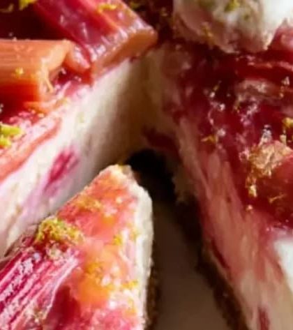 Mary Berry Rhubarb Cheesecake​