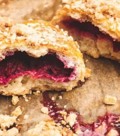 Mary Berry Raspberry Buns recipe